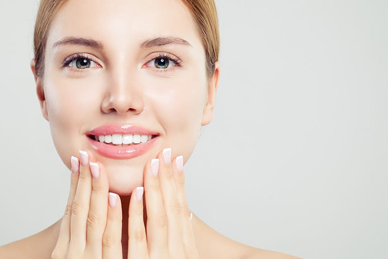 Informational blog about Daxxify candidacy from Columbine Aesthetics, guiding clients on eligibility for peptide-powered wrinkle reduction treatments. Call (720) 504-4407 today to book your consultation.